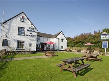 The Horse And Jockey Inn 3*